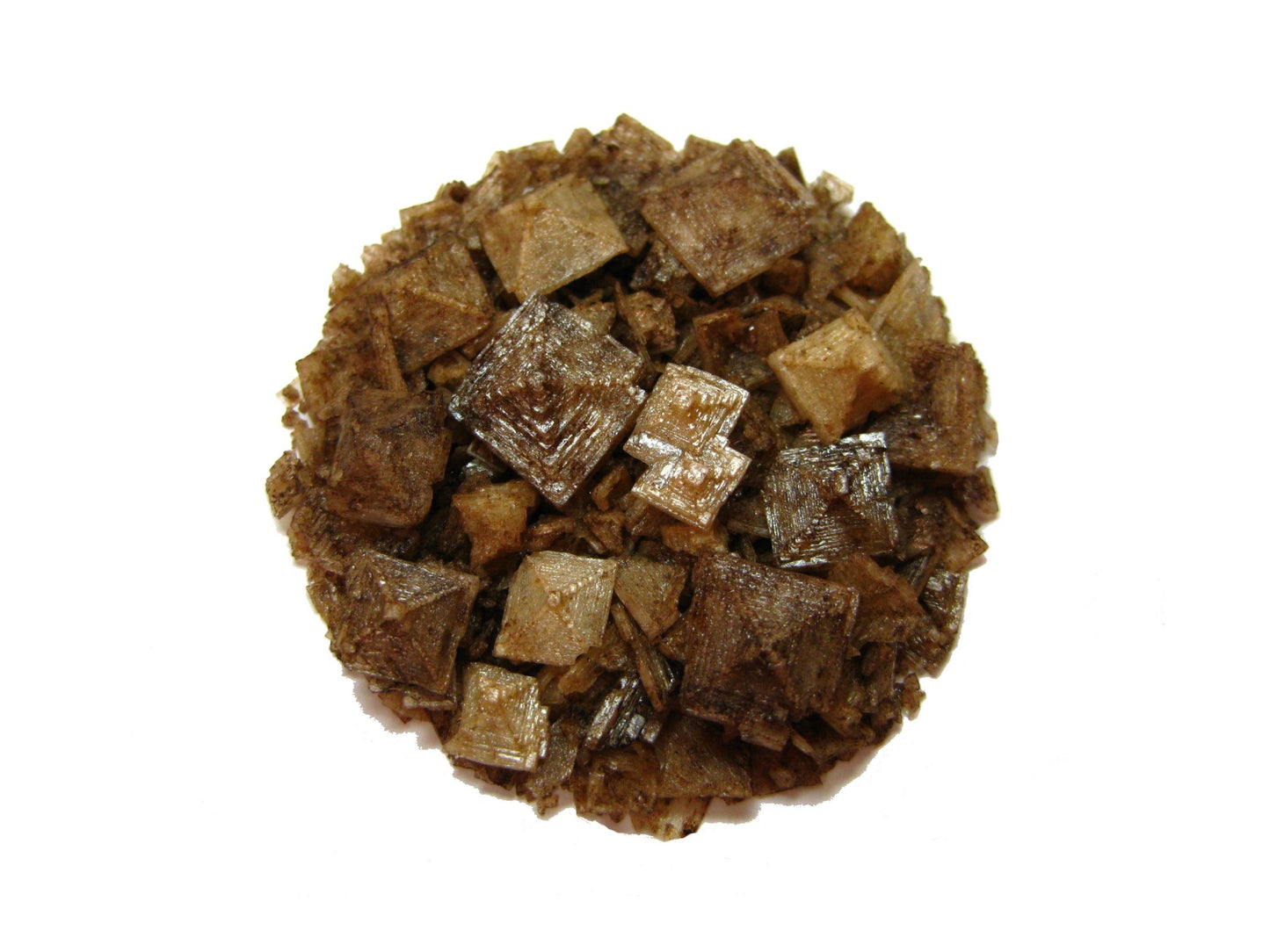 Slane piramide dimljene. 100 gr